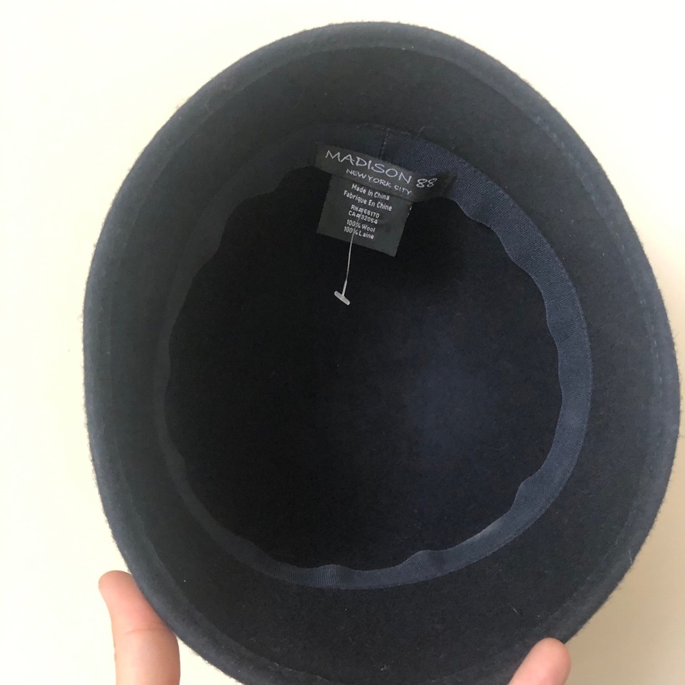 Vintage wool hat - Picture 6 of 9